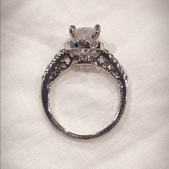 5/$50 White Sapphire & Silver Engagement Ring - Picture 5 of 5